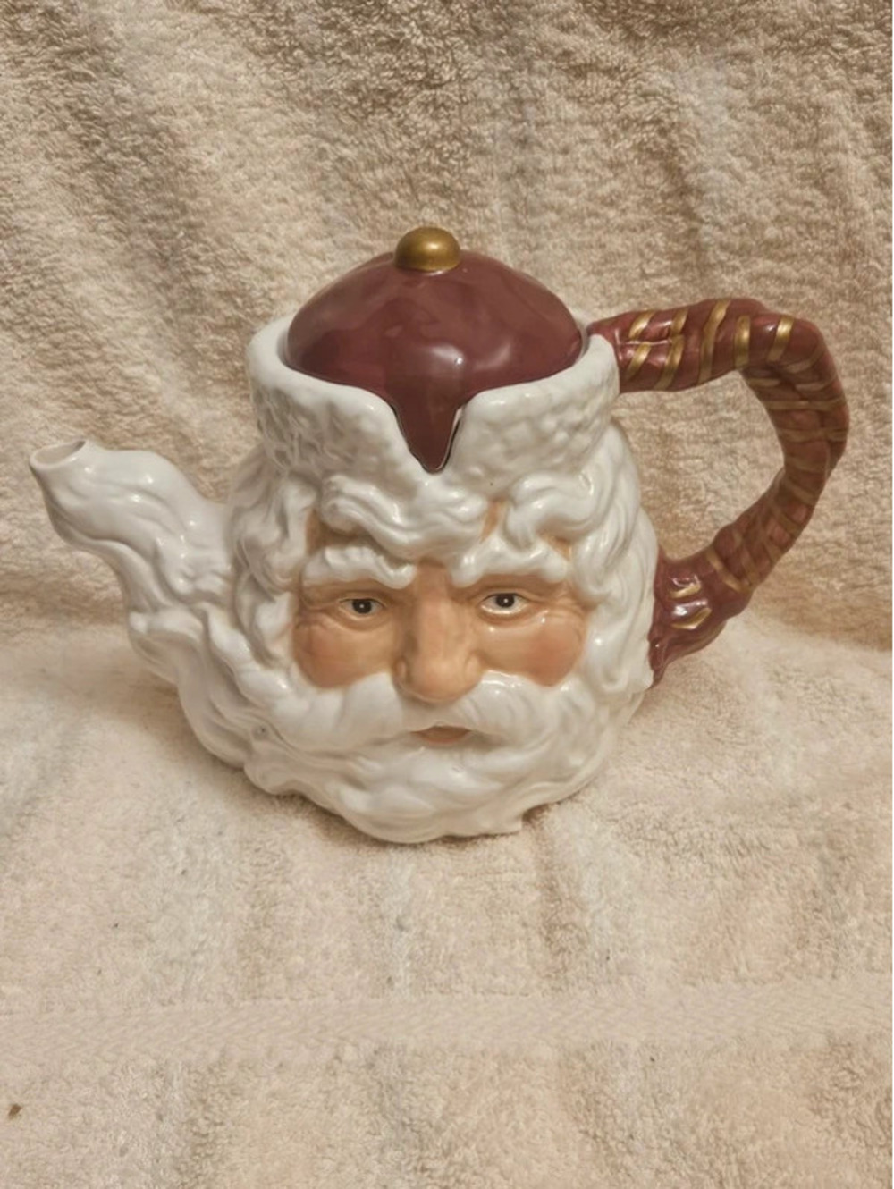 Vintage Santa Claus Ceramic Teapot Candy Cane Handle Christmas 7x9 Holiday
